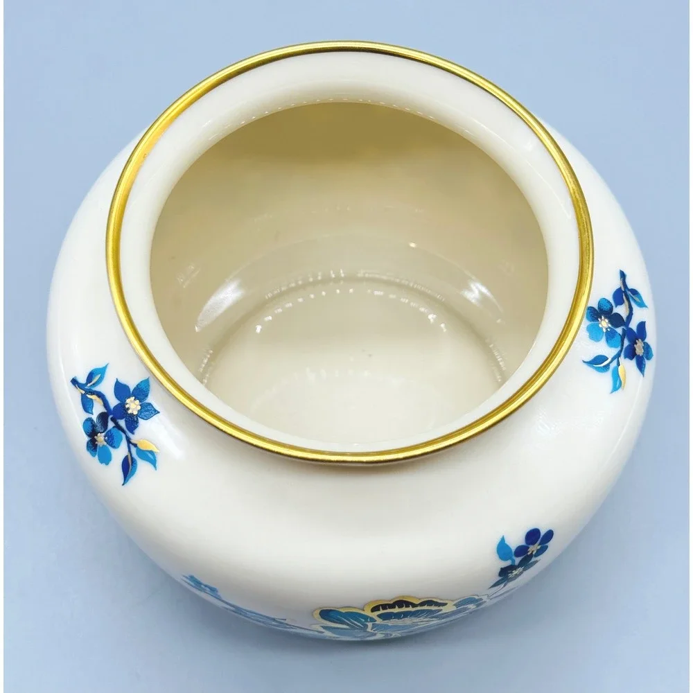 Lenox Pagoda Vase Cream Blue Gold Floral Chinoiserie Round Pot‎ Belly USA
